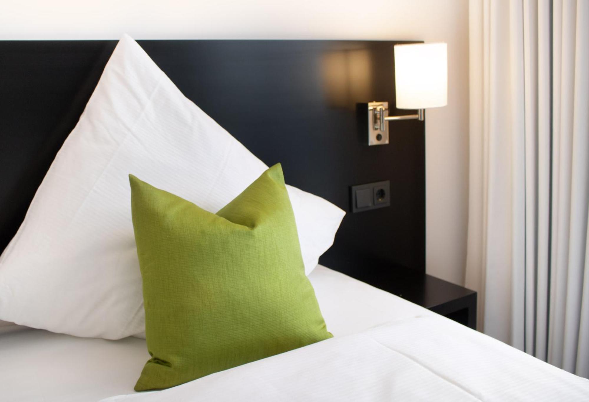Slue Hotel By Wmm Hotels Schlüchtern Екстериор снимка